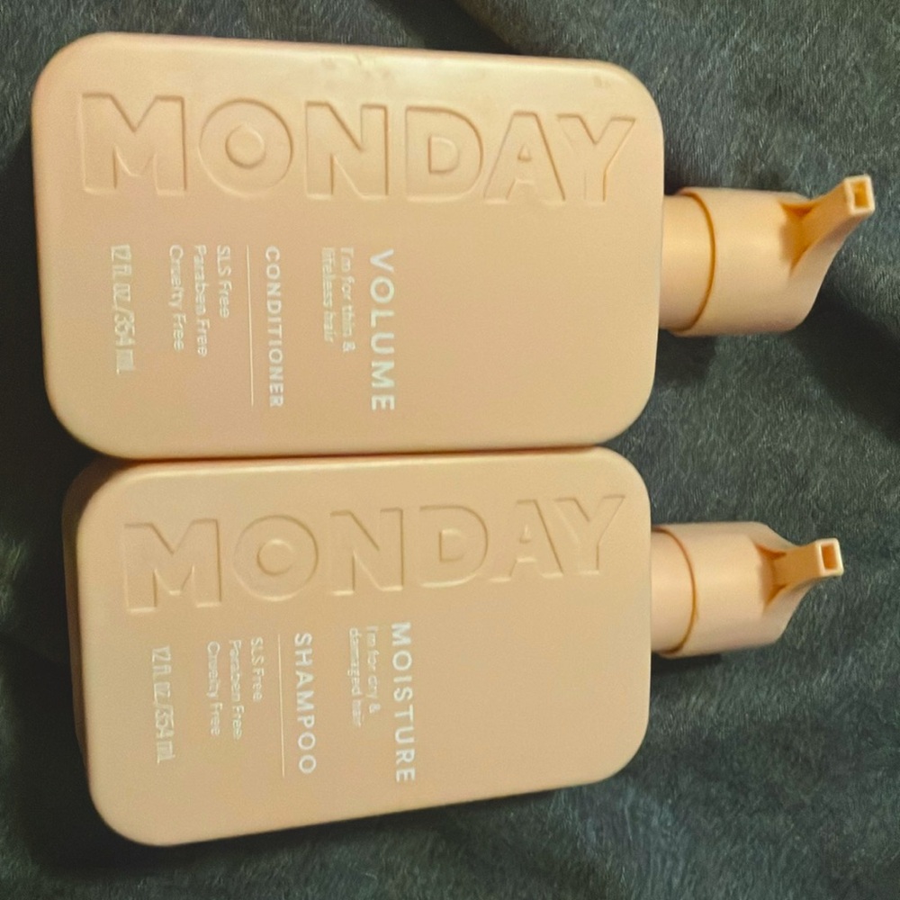 A conditioner and shampoo,2 for sale Monday that’s the brand
